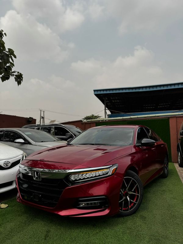Thumbnail 3 of 2018 Honda Accord sport